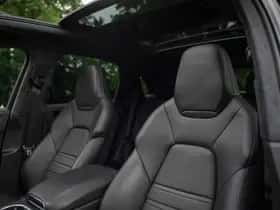 Porsche Cayenne (2019) thumbnail 8