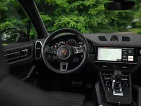 Porsche Cayenne (2019) thumbnail 10