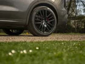 Maserati Levante (2021) thumbnail 23