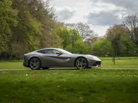 Ferrari F12 (2013) thumbnail 20