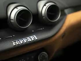 Ferrari F12 (2013) thumbnail 53