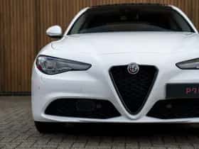 Alfa Romeo Giulia (2022) thumbnail 15