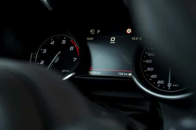 Alfa Romeo Giulia (2022) thumbnail 34