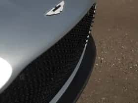 Aston Martin DBS (2020) thumbnail 23
