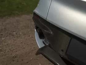Aston Martin DBS (2020) thumbnail 36