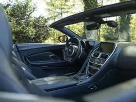 Aston Martin DBS (2020) thumbnail 9