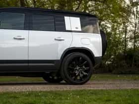 Land Rover Defender (2022) thumbnail 29