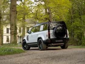 Land Rover Defender (2022) thumbnail 30