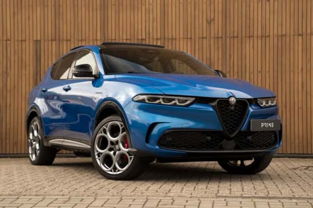 Alfa Romeo Tonale (2024) thumbnail 3