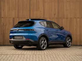Alfa Romeo Tonale (2024) thumbnail 4