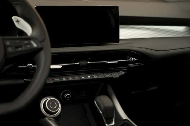 Alfa Romeo Tonale (2024) thumbnail 35