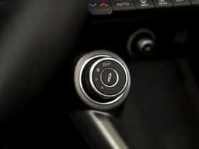 Alfa Romeo Tonale (2024) thumbnail 38