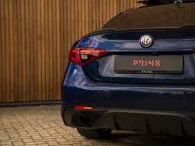 Alfa Romeo Giulia (2021) thumbnail 30