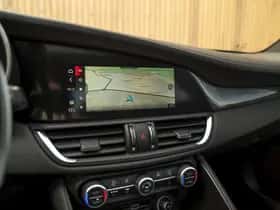 Alfa Romeo Giulia (2021) thumbnail 40