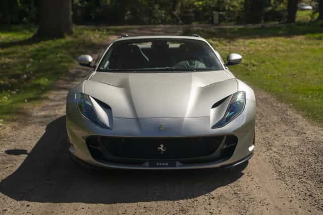 Ferrari 812 GTS (2021) thumbnail 19