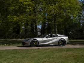 Ferrari 812 GTS (2021) thumbnail 3