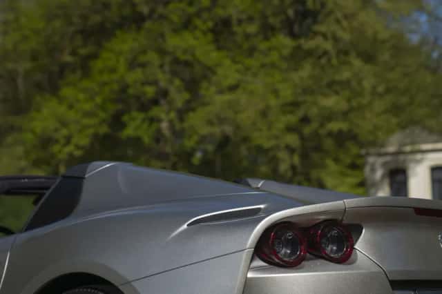 Ferrari 812 GTS (2021) thumbnail 30