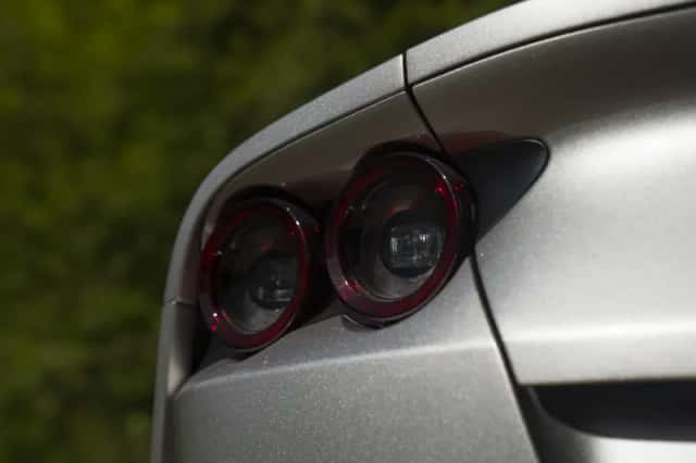 Ferrari 812 GTS (2021) thumbnail 33