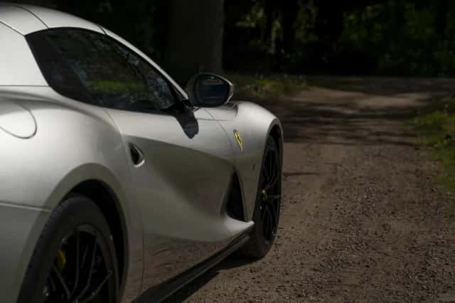 Ferrari 812 GTS (2021) thumbnail 36