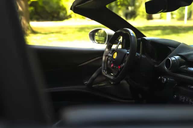 Ferrari 812 GTS (2021) thumbnail 40