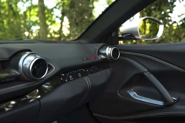 Ferrari 812 GTS (2021) thumbnail 51