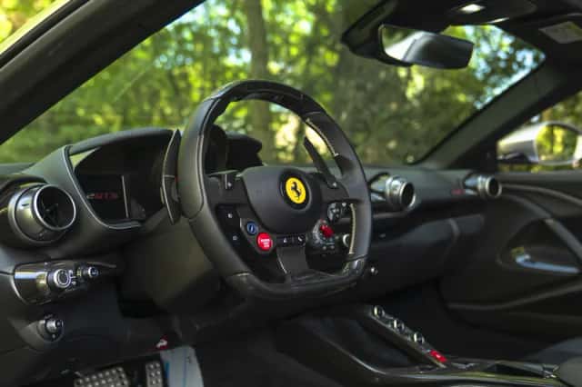 Ferrari 812 GTS (2021) thumbnail 52