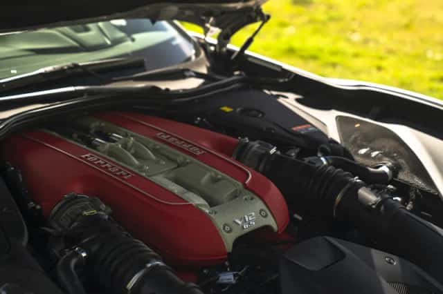 Ferrari 812 GTS (2021) thumbnail 55
