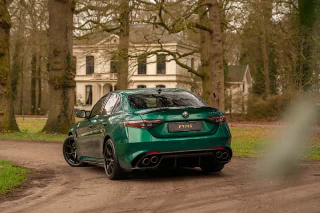 Alfa Romeo Giulia (2024) thumbnail 4