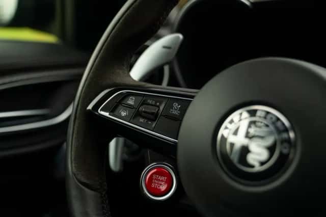 Alfa Romeo Giulia (2024) thumbnail 35