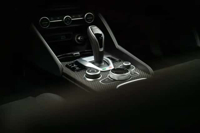 Alfa Romeo Giulia (2024) thumbnail 39