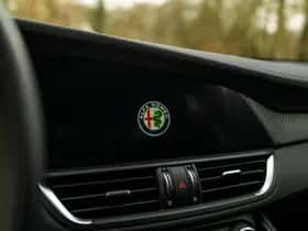 Alfa Romeo Giulia (2024) thumbnail 42
