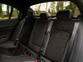 Alfa Romeo Giulia (2024) thumbnail 9