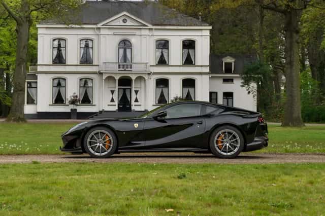 Ferrari 812 (2019) thumbnail 1