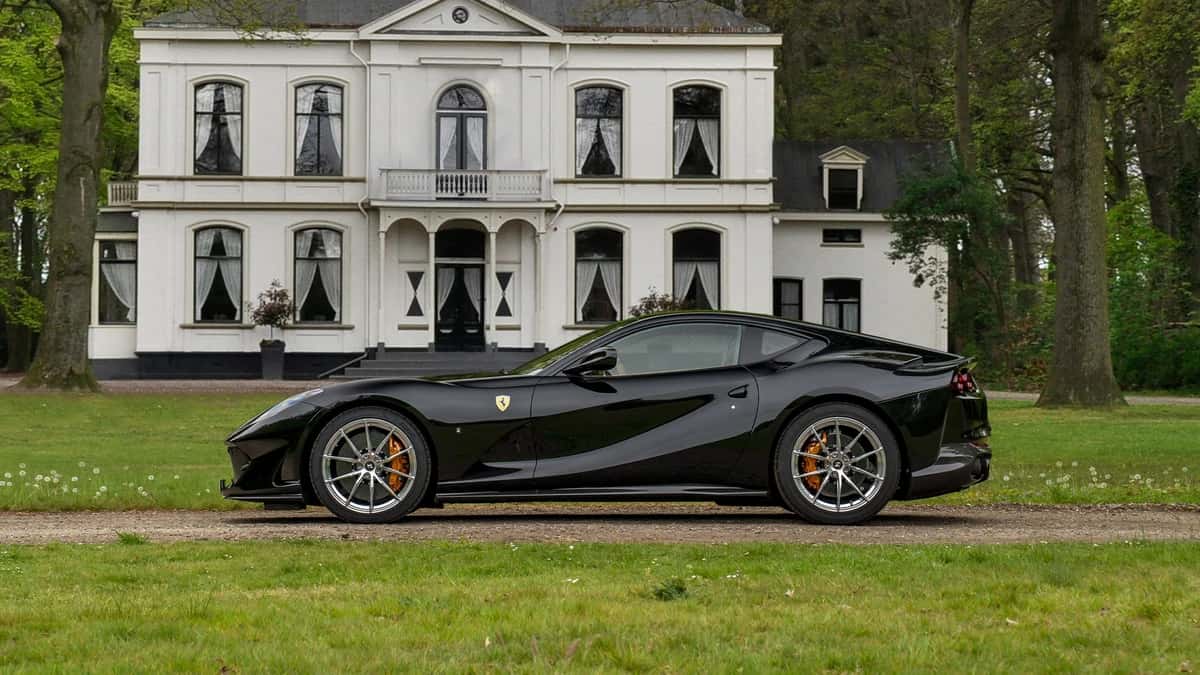 Ferrari 812 (2019) — foto 1