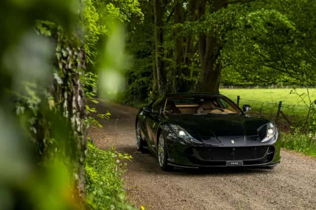 Ferrari 812 (2019) thumbnail 3