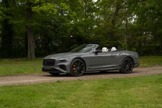Bentley Continental GTC (2026) thumbnail 16