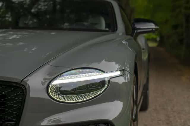 Bentley Continental GTC (2026) thumbnail 29