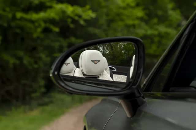 Bentley Continental GTC (2026) thumbnail 43