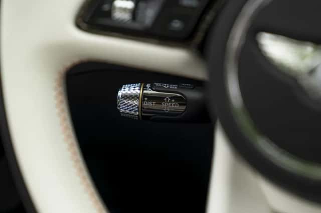 Bentley Continental GTC (2026) thumbnail 60