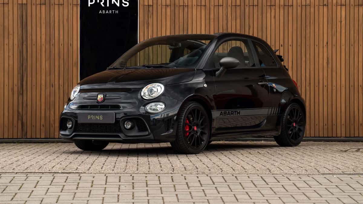 Abarth 595 (2018) — foto 1