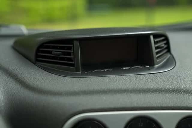 Alfa Romeo 156 (2002) thumbnail 38