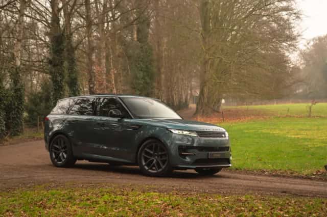 Land Rover Range Rover Sport (2023) thumbnail 13
