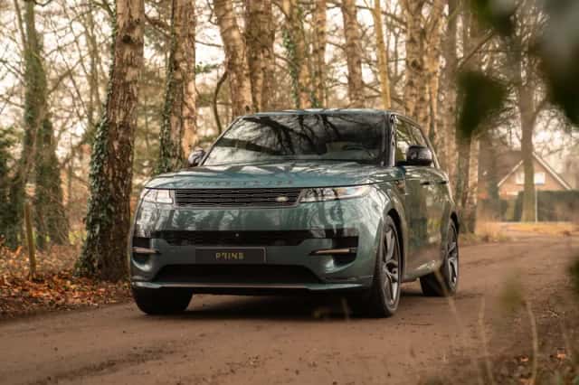 Land Rover Range Rover Sport (2023) thumbnail 16