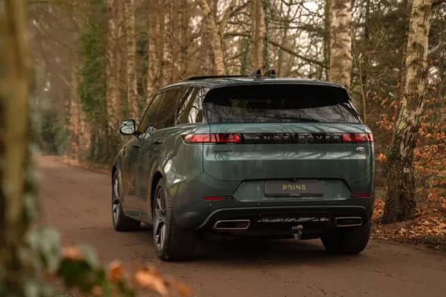 Land Rover Range Rover Sport (2023) thumbnail 24