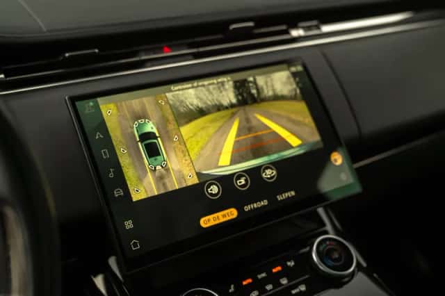 Land Rover Range Rover Sport (2023) thumbnail 30