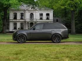 Land Rover Range Rover (2024) thumbnail 1