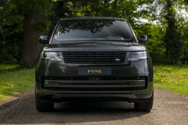 Land Rover Range Rover (2024) thumbnail 2