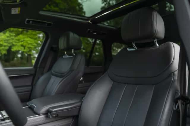 Land Rover Range Rover (2024) thumbnail 28