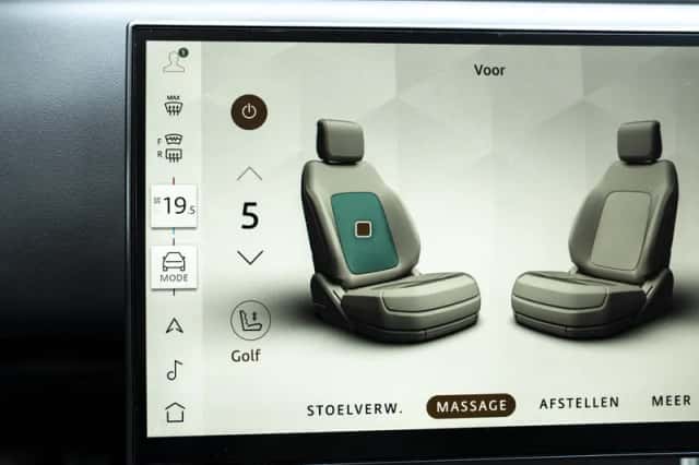 Land Rover Range Rover (2024) thumbnail 33