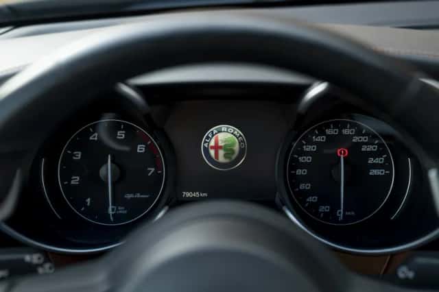 Alfa Romeo Giulia (2020) thumbnail 11